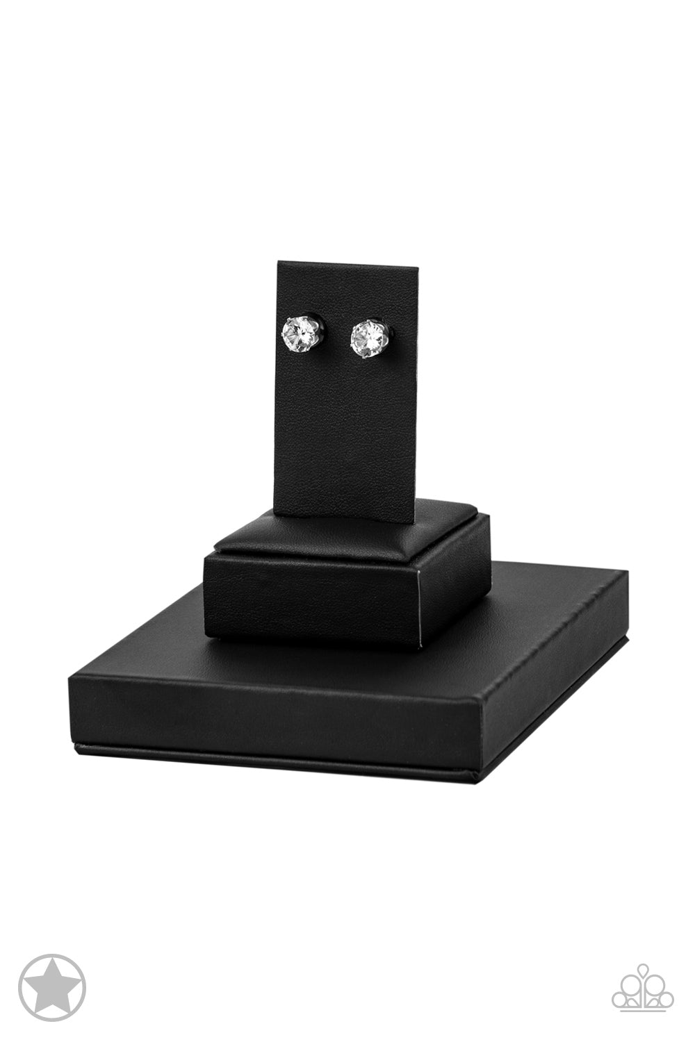 Just in Timeless - White - Paparazzi Blockbuster