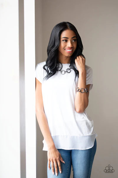 Give Me a Ring - Black - By Paparazzi