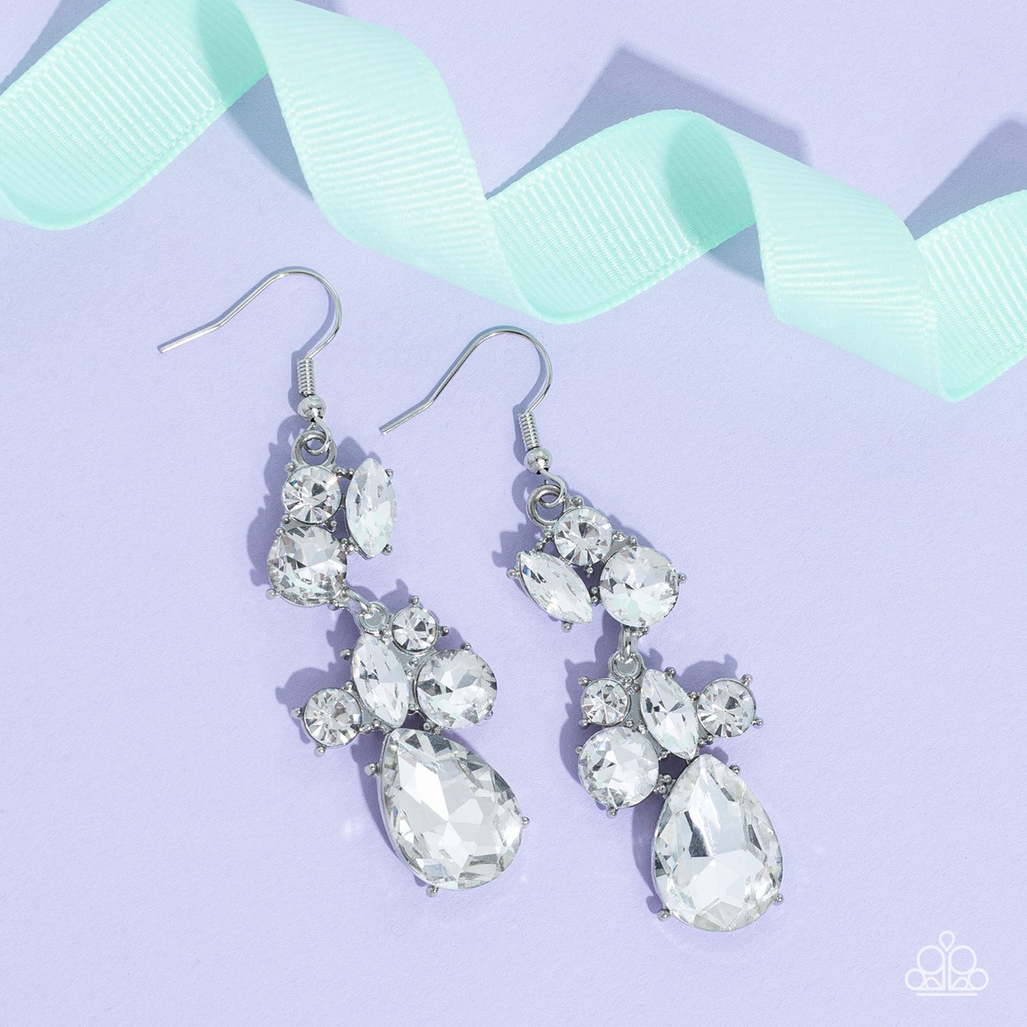 Rhinestone Reveler - White - By Paparazzi