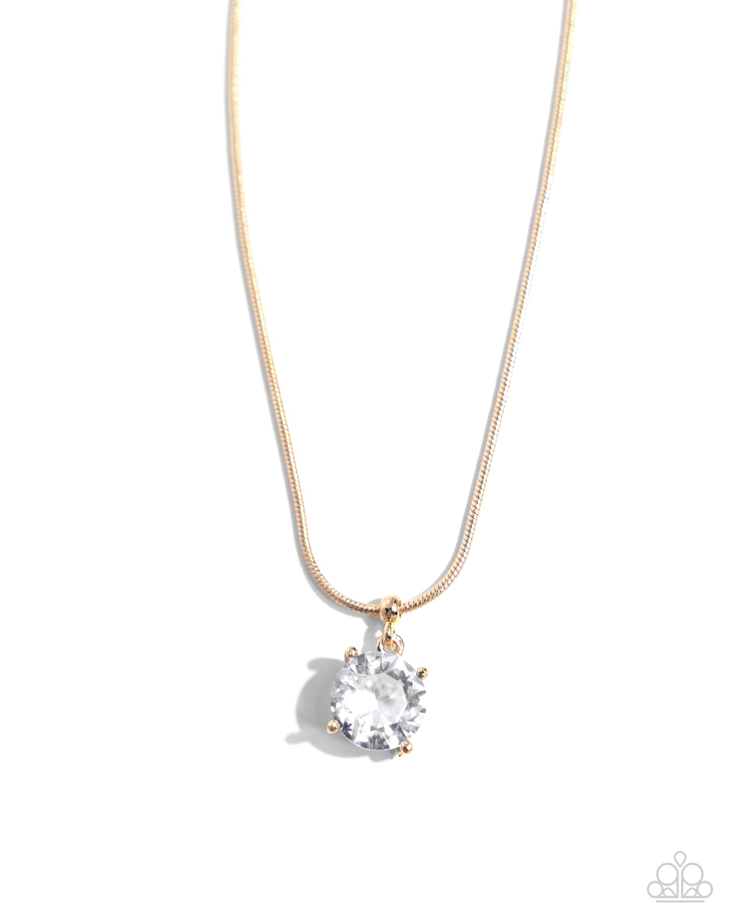 Pronged Premier - Gold - by Paparazzi