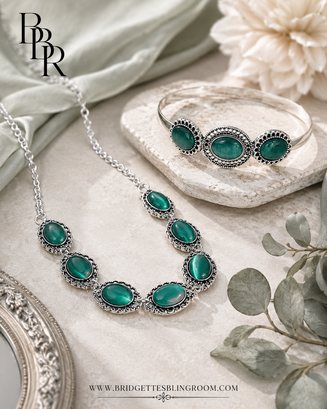 France Daydream Set - Green - by Paparazzi