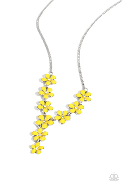 Flowering Feature - Yellow - by Paparazzi