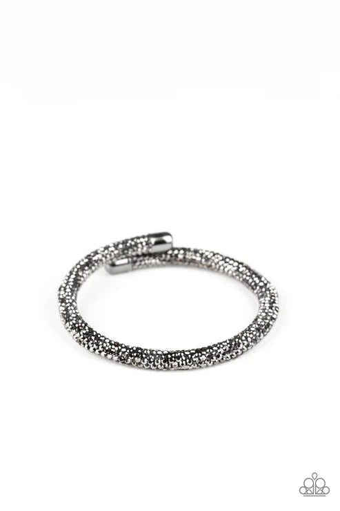 Stageworthy Sparkle - Black - by Paparazzi