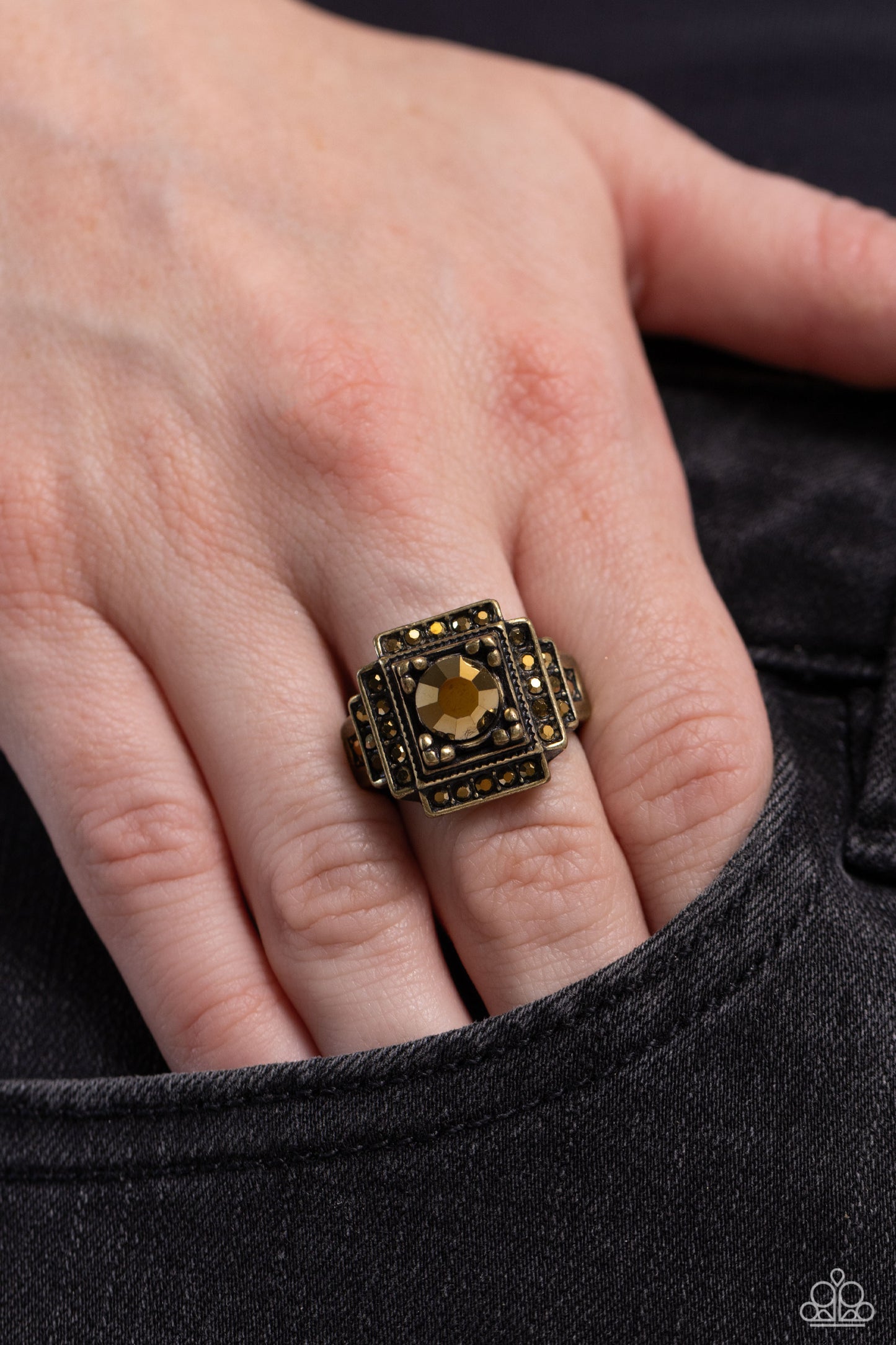 Polished Pantheon - Brass - By Paparazzi
