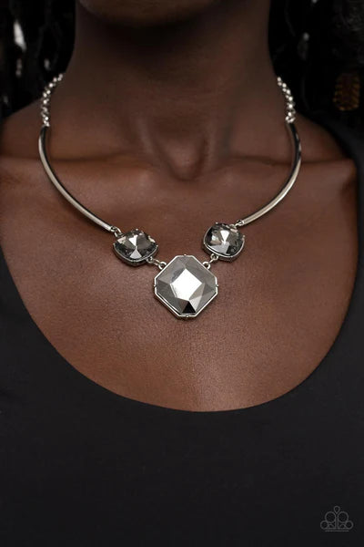 Divine IRIDESCENCE - Silver - By Paparazzi
