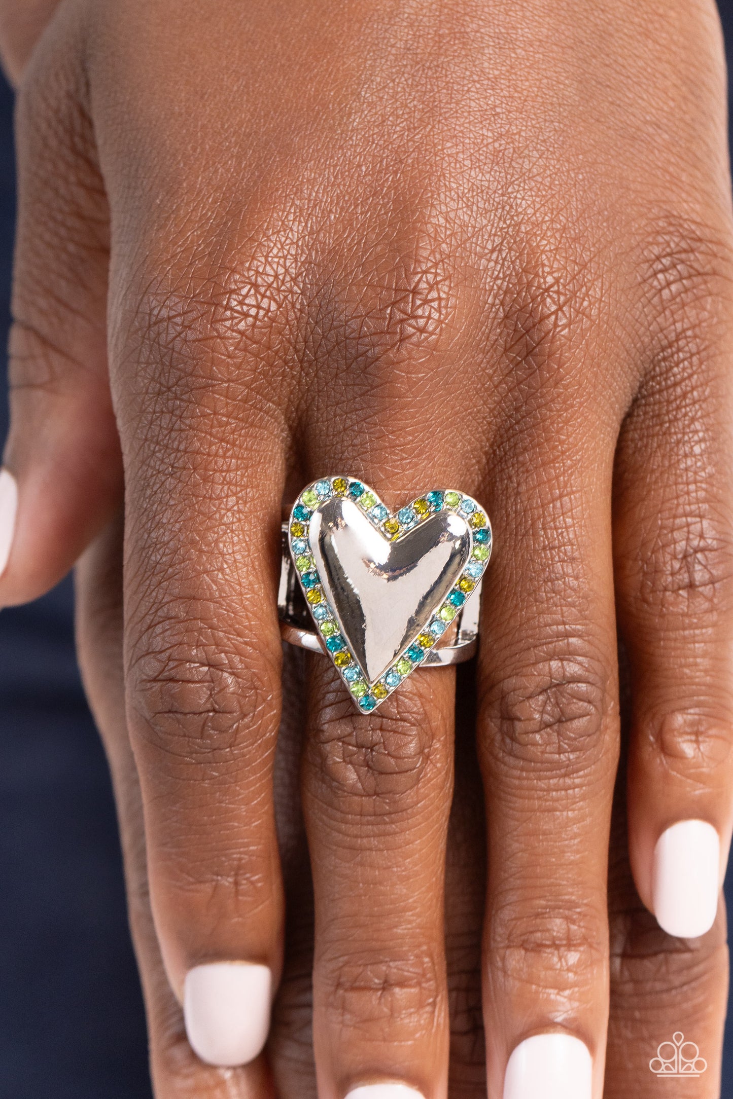 Smitten Shimmer - Green - by Paparazzi