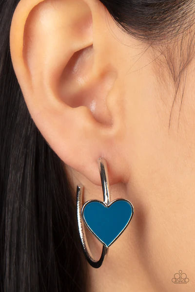 Kiss Up - Blue - By Paparazzi