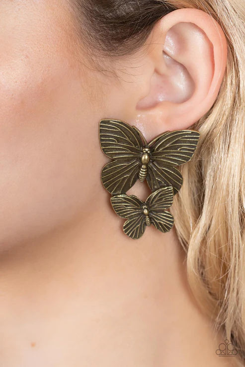 Blushing Butterflies - Brass - by Paparazzi