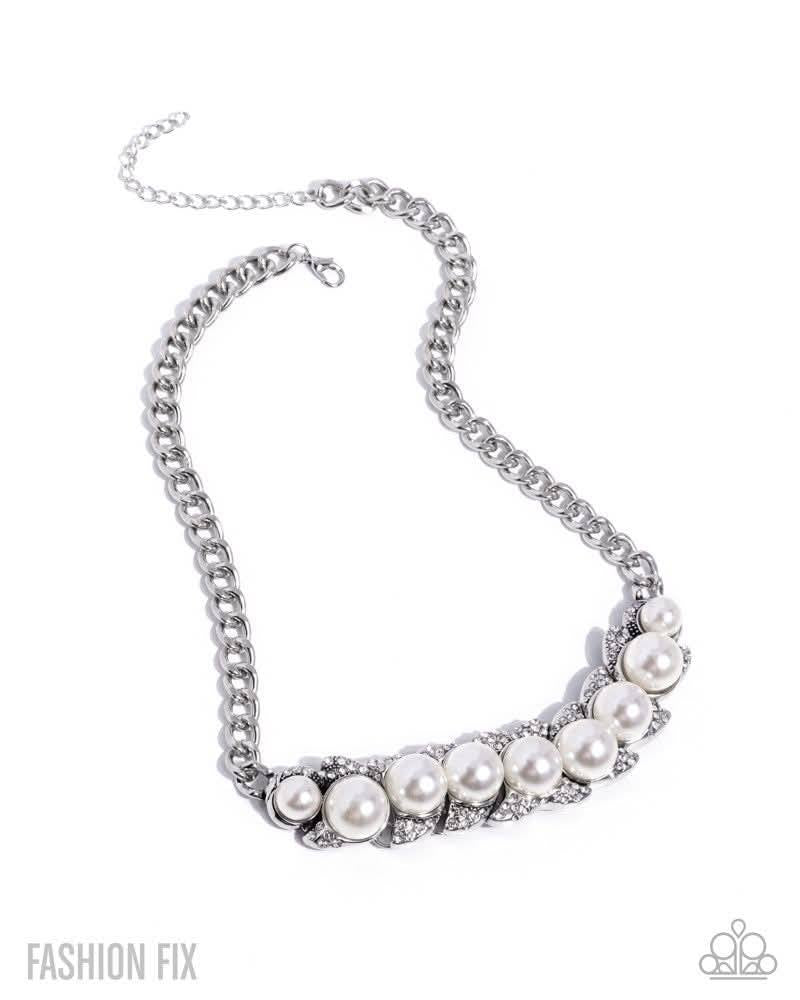 Vintage Appeal - Jan 26 Fiercely 5th Avenue Fashion Fix Necklace - by Paparazzi