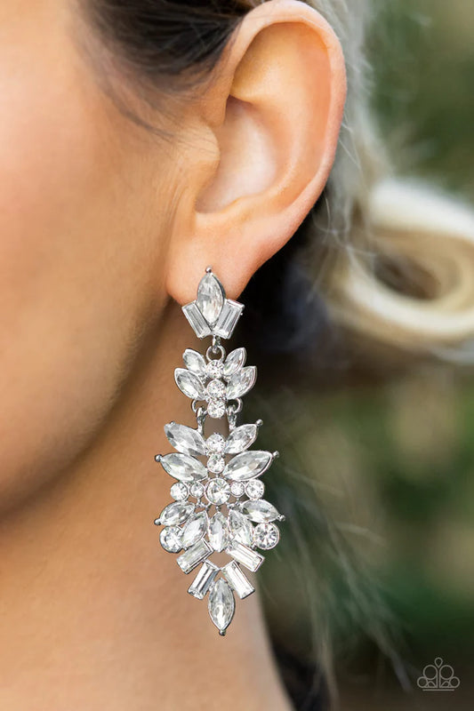 Frozen Fairytale - White - by Paparazzi