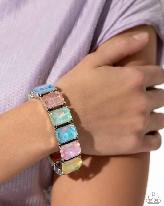 Glamarous Getaway - Multi - by Paparazzi