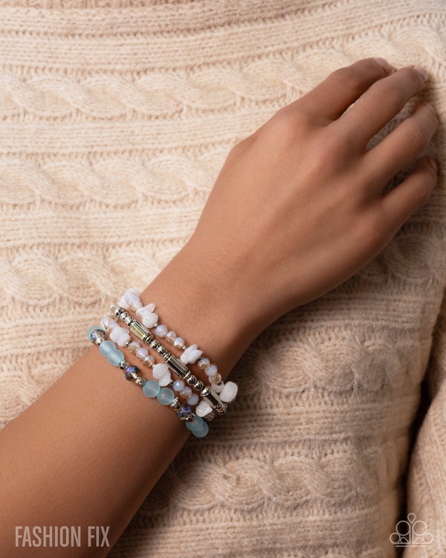 Proficient Poise - Jan 26 Glimpses of Malibu Fashion Fix Bracelet - by Paparazzi