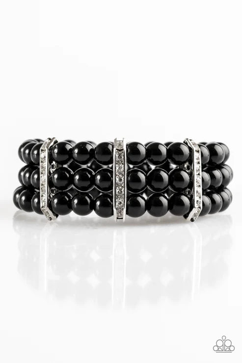 Put On Your Glam Face - Black - by Paparazzi