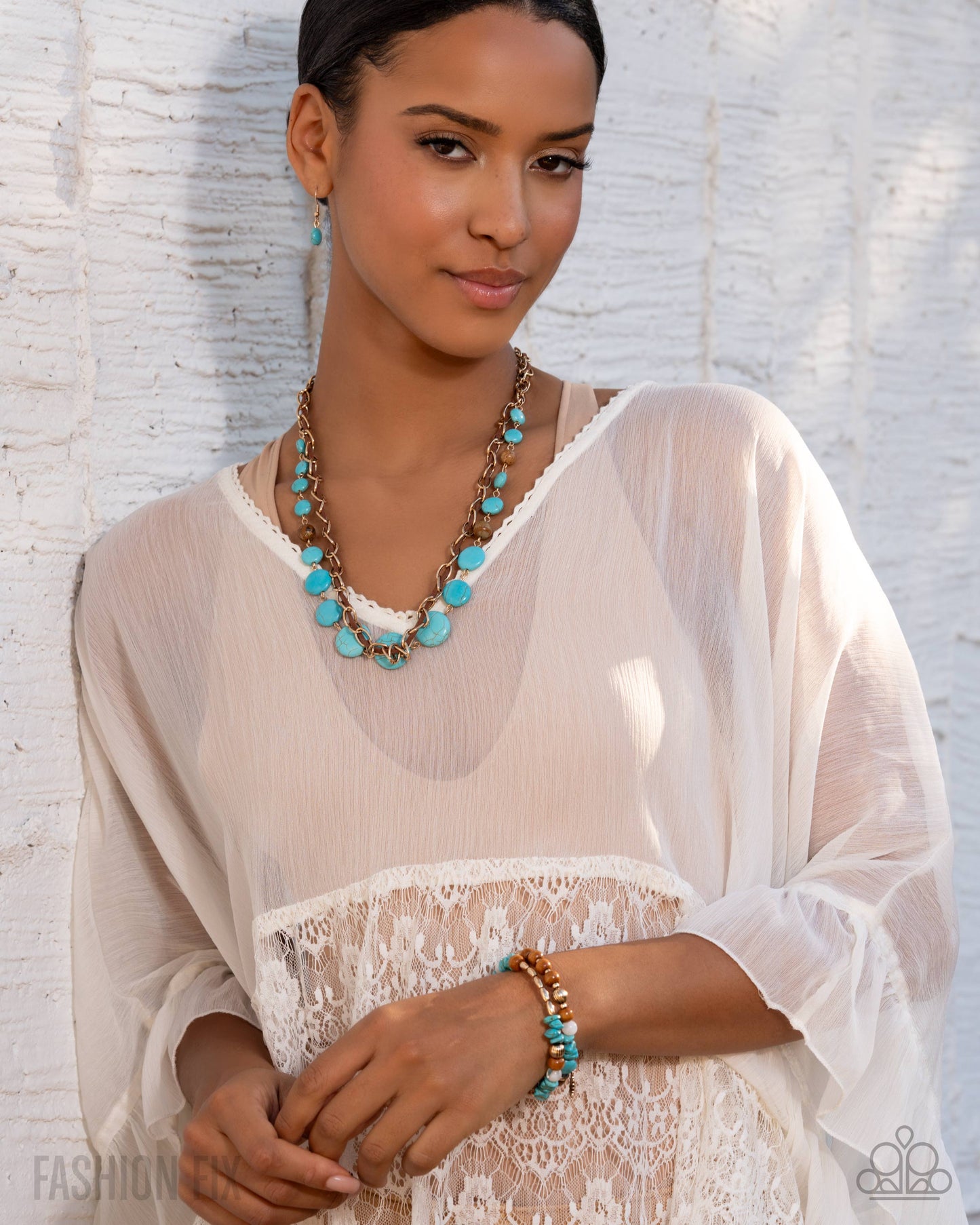 April 26 Simply Santa Fe Fashion Fix Set