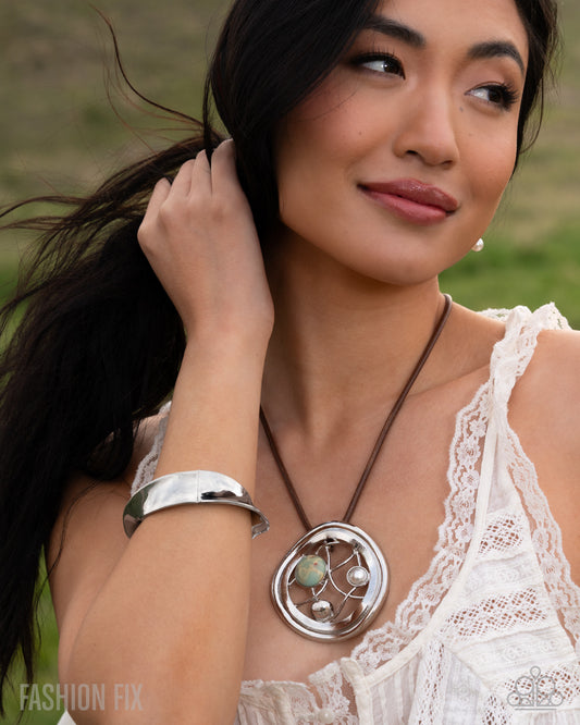 July 26 Simply Santa Fe Fashion Fix Set