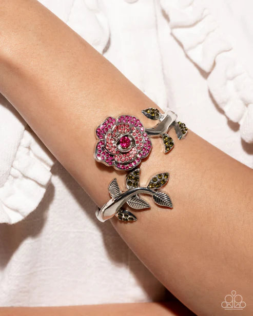 Blossoming Belle - Necklace - Bewitching Bell - Bracelet - 2 Piece Set - by Paparazzi